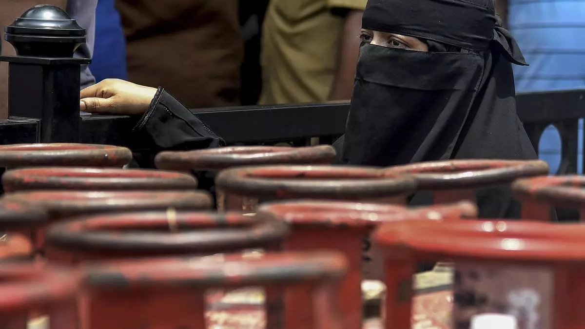 No subsidised refill norm for non-eKYC LPG users comes into force