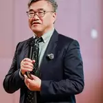 Pioneering heart stem cell expert Li Renke dies at 65 during a Chinese conference