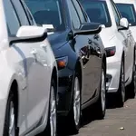 Auto loans rise despite sales slump
