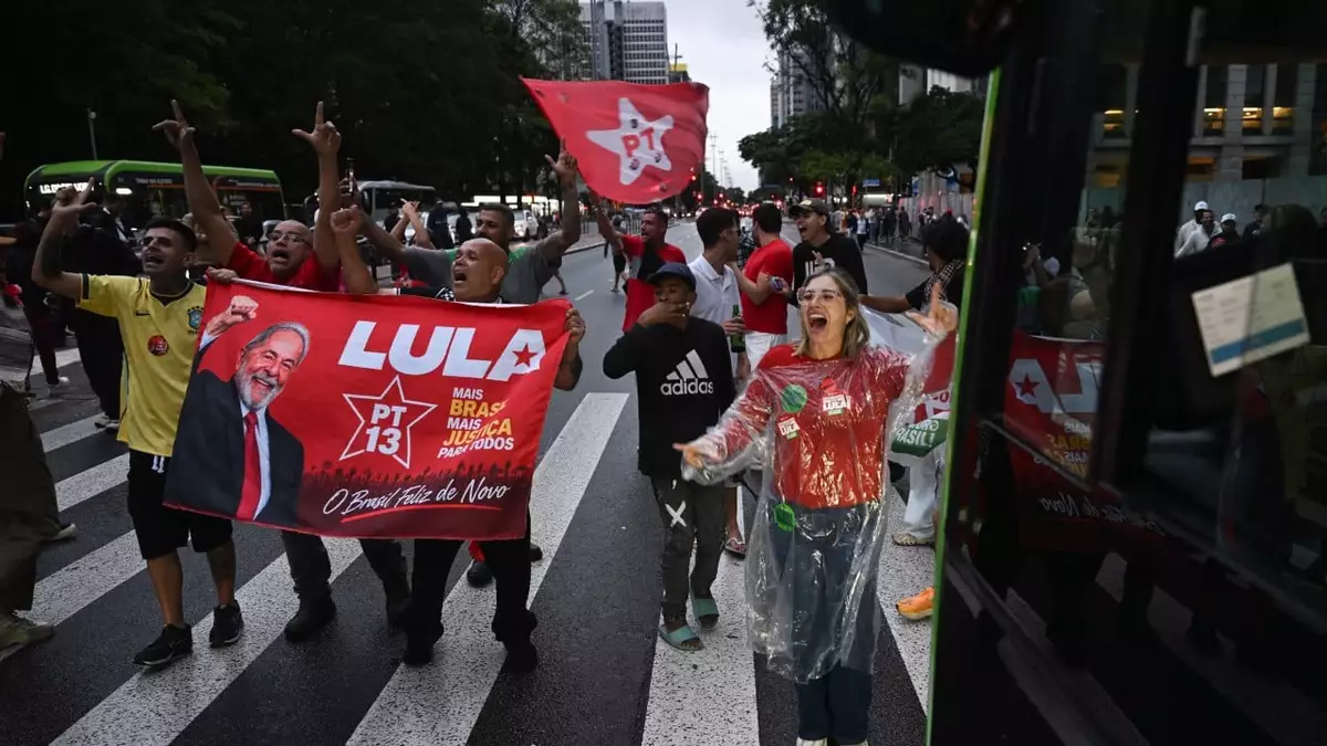 Brazil pauses presidential vote count after Supreme Court extends voting hours