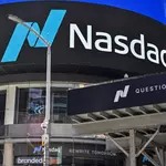 Don’t ditch tech stocks just yet. Make these moves to take advantage of the latest AI reset.