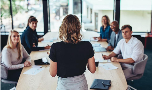 4 Questions Great Leaders Ask Their Team