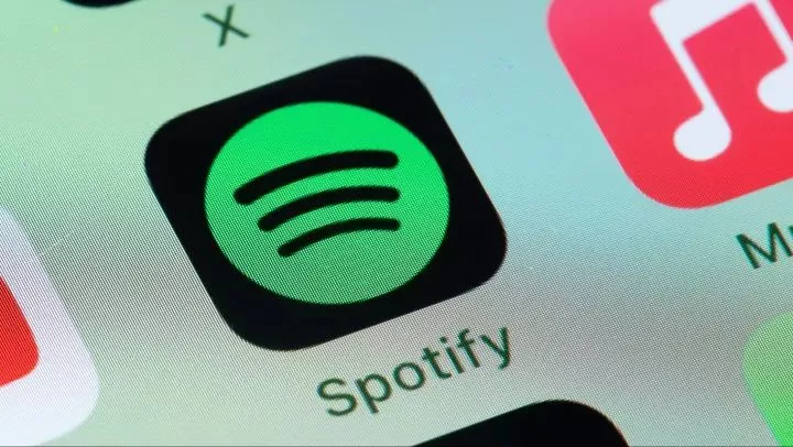 Siri Spotify iOS 27: Play Music Without Saying “on Spotify”