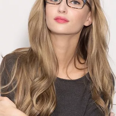 Shummi Claire