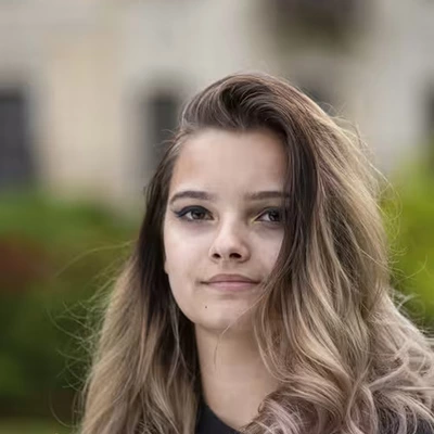 Ella Charlotte